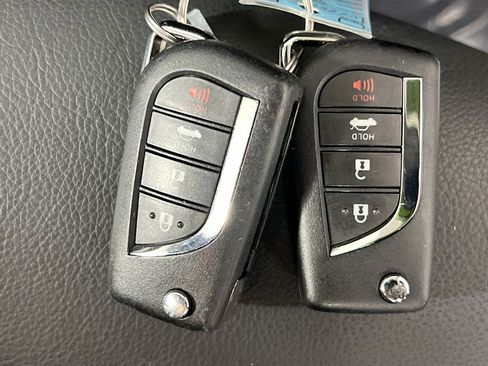 Used 2024 Toyota Camry SE FWD image 35