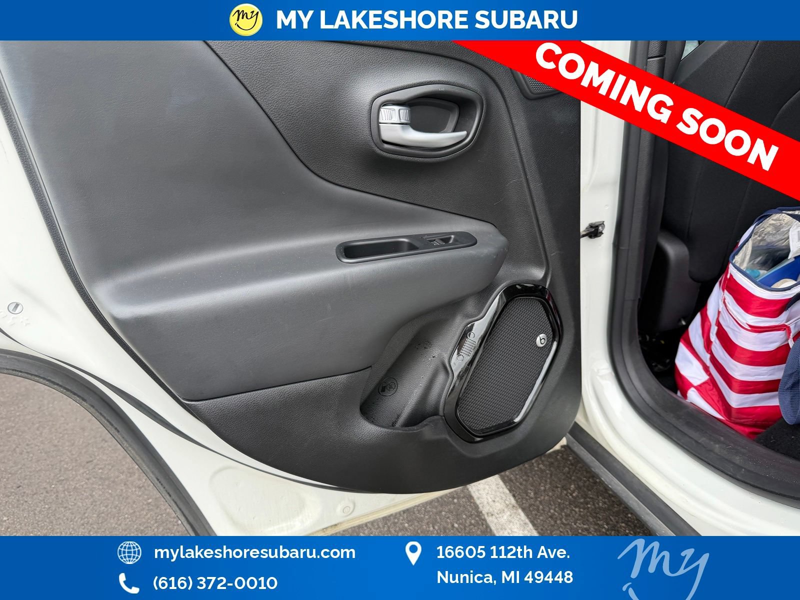 Used 2019 Jeep Renegade Altitude w/ UConnect 8.4 Nav Group AWD/4WD image 12