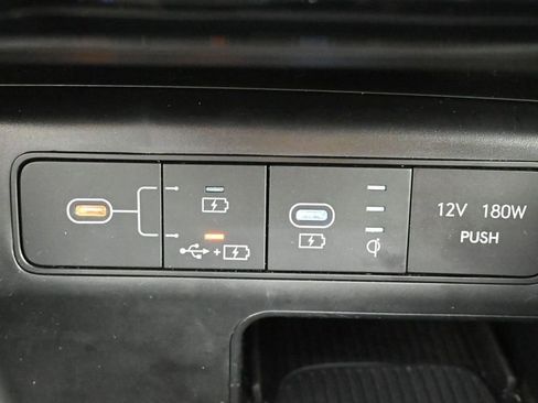 Used 2025 Hyundai Tucson SEL FWD image 34