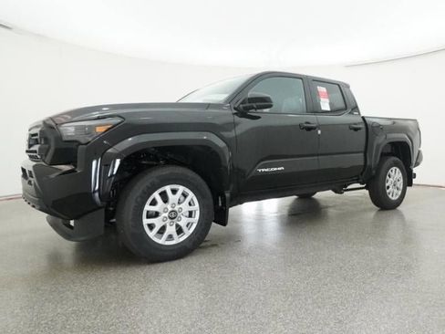 New 2026 Toyota Tacoma SR5 image 17