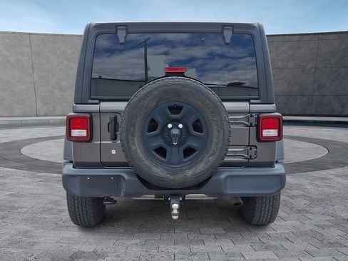 Used 2018 Jeep Wrangler Unlimited Sport AWD/4WD image 9