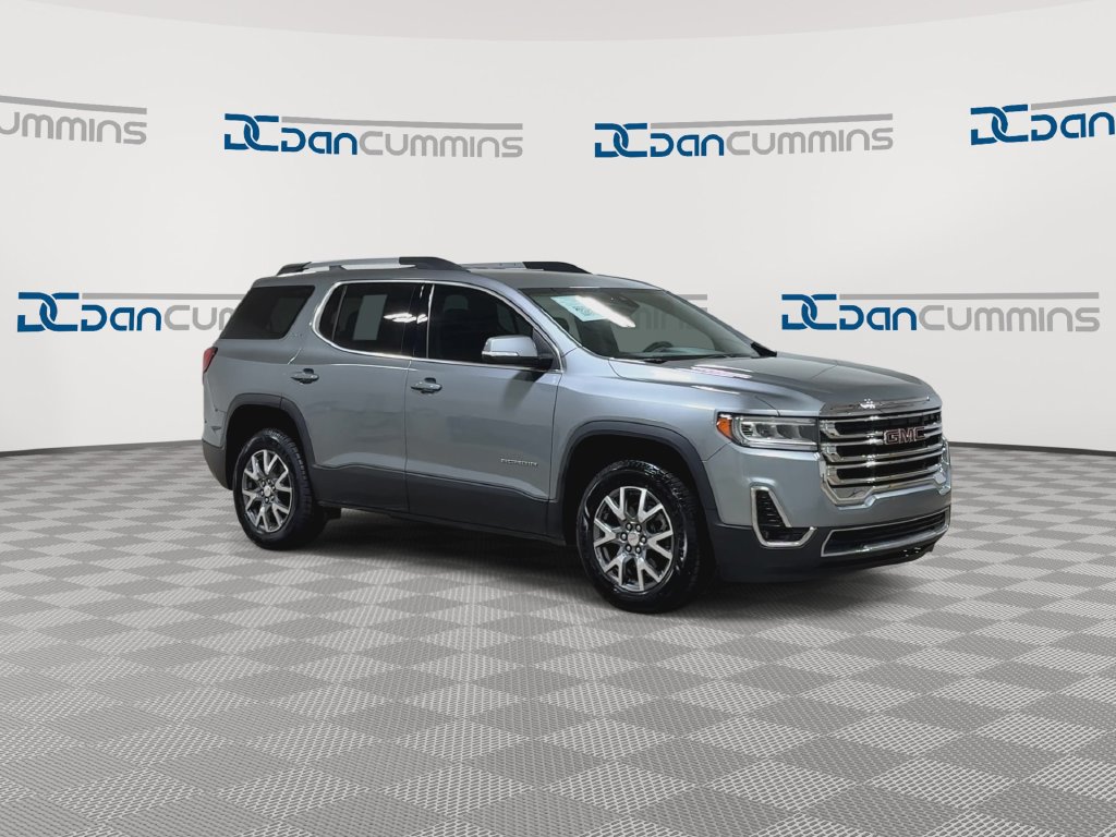Used 2023 GMC Acadia SLT FWD image 2