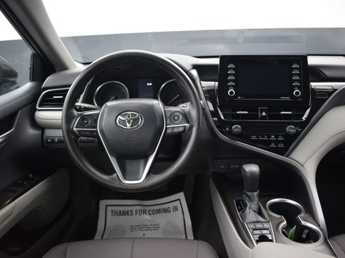 Used 2021 Toyota Camry LE image 14