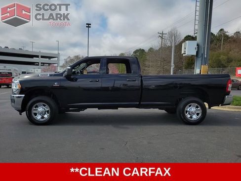 Used 2024 RAM 2500 Tradesman w/ Chrome Appearance Group image 5