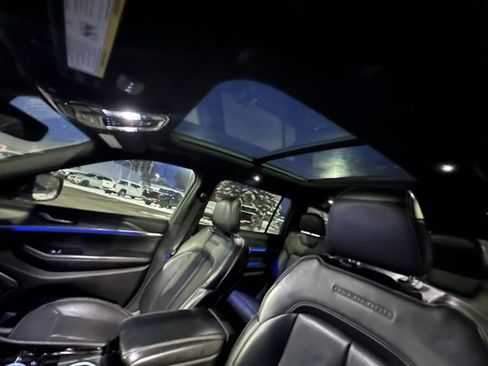 Used 2021 Jeep Grand Cherokee L Overland image 13