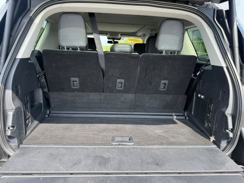 Certified 2025 Ford Expedition Active AWD/4WD image 14