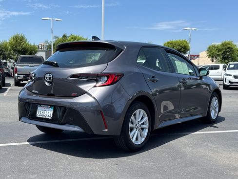 Certified 2024 Toyota Corolla SE FWD image 11