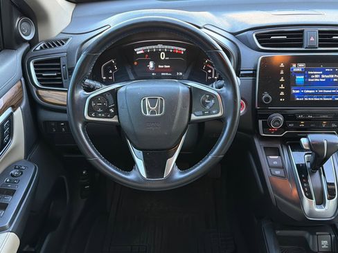 Used 2018 Honda CR-V Touring image 13