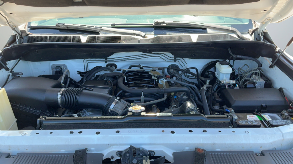 Used 2015 Toyota Tundra SR5 w/ SR5 Upgrade Package AWD/4WD image 24