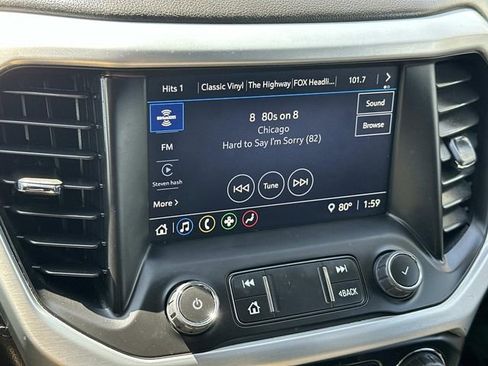 Used 2023 GMC Acadia SLE w/ Driver Convenience Package FWD image 29