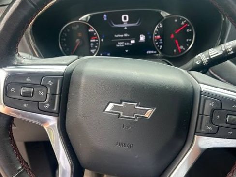 Used 2021 Chevrolet Blazer RS w/ Enhanced Convenience Package FWD image 16