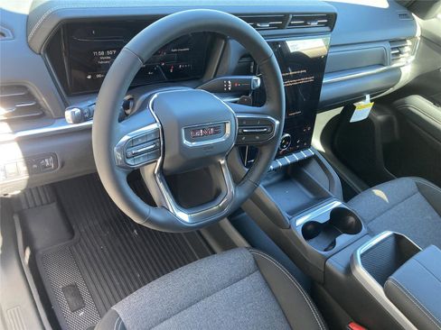 New 2026 GMC Terrain Elevation w/ Black Edition image 33