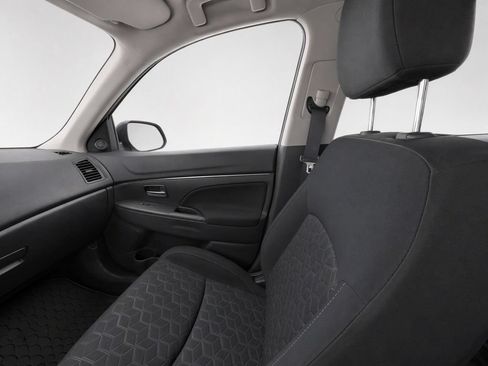 Used 2024 Mitsubishi Outlander Sport ES AWD/4WD image 30