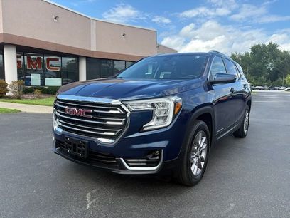 Used 2022 GMC Terrain SLT