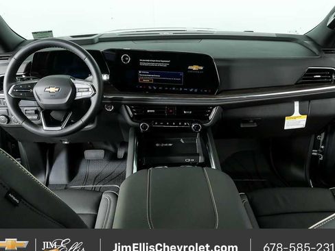 New 2026 Chevrolet Suburban Premier w/ Sun And Tow Package image 19