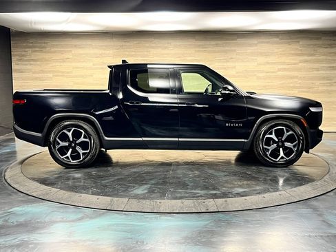 Used 2023 Rivian R1T Adventure Dual AWD/4WD image 24