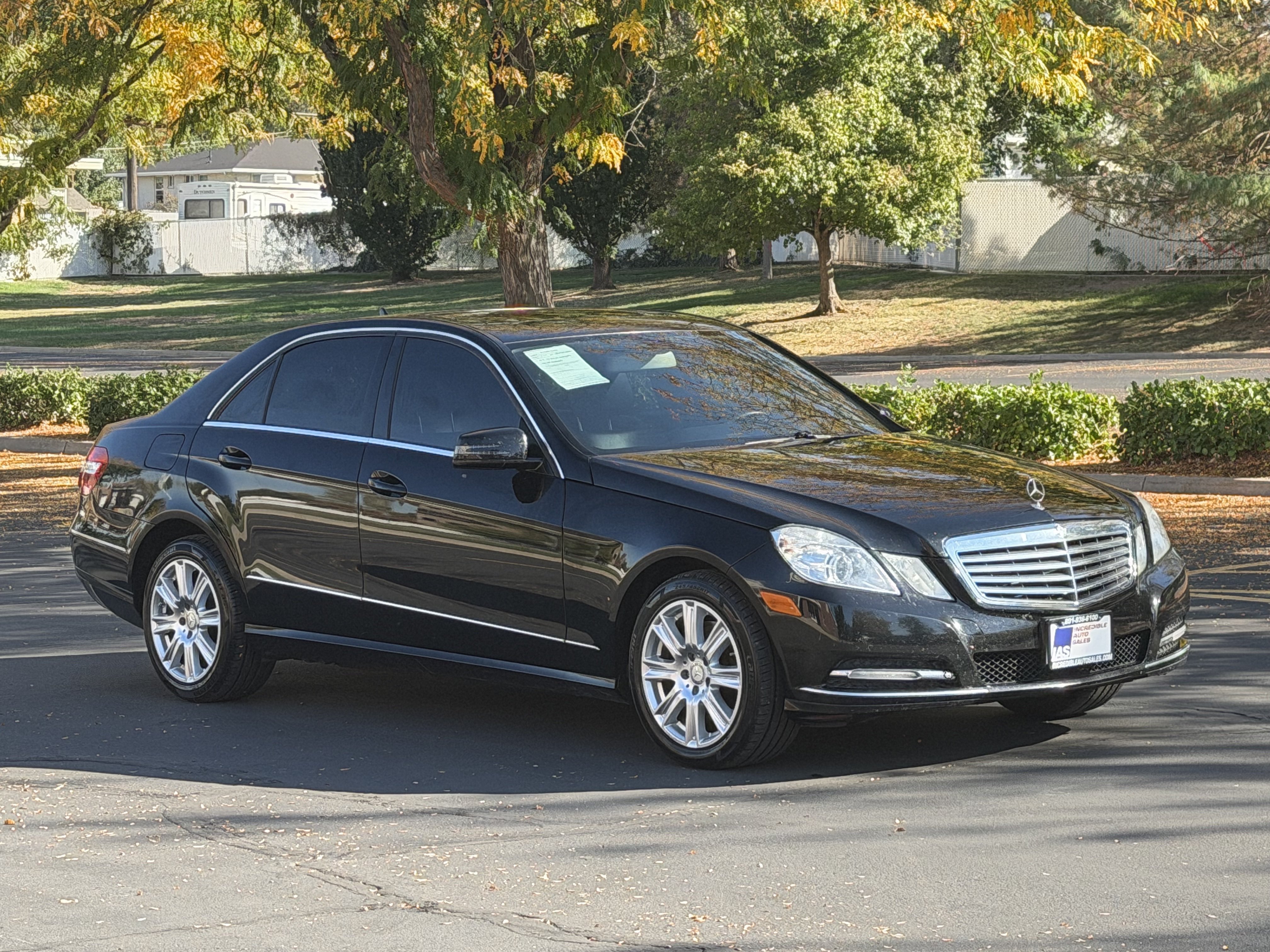 Used 2013 Mercedes-Benz E 350 BlueTEC Sedan image 8