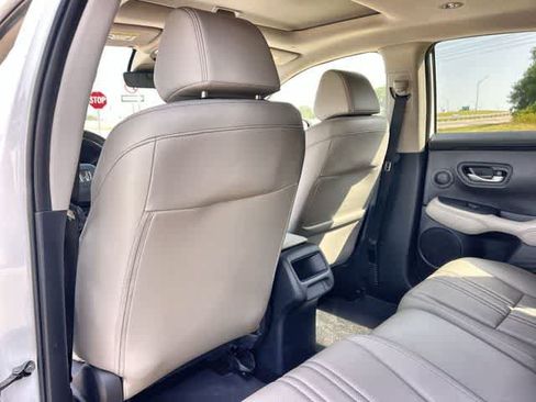 Used 2026 Honda HR-V EX-L image 13