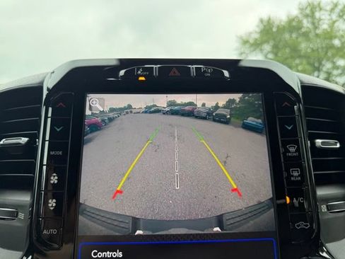 Used 2019 RAM 1500 Limited w/ Advanced Safety Group AWD/4WD image 16