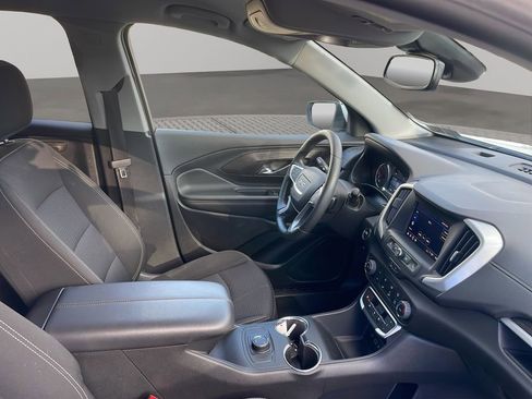 Certified 2024 GMC Terrain SLE image 23