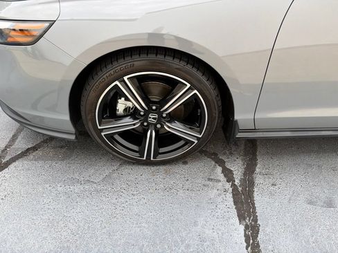 Used 2024 Honda Accord Sport image 16
