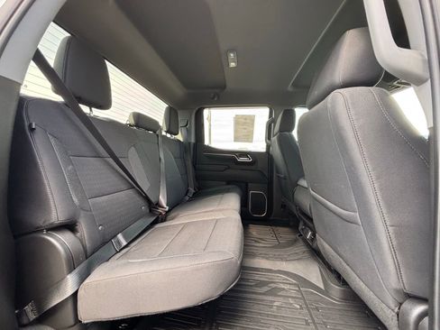 Used 2022 GMC Sierra 1500 SLE image 23