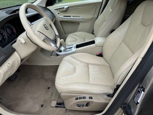 Used 2011 Volvo XC60 3.2 image 32