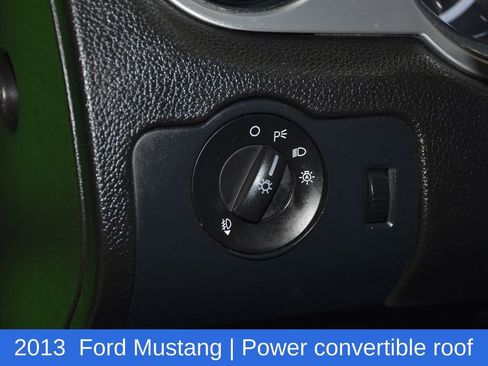 Used 2013 Ford Mustang Premium image 14