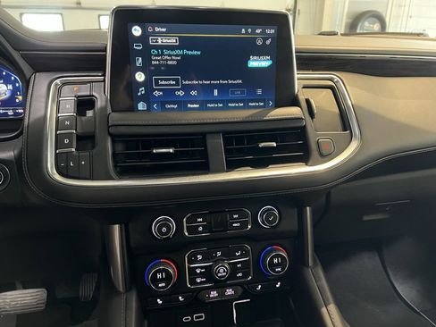 Used 2022 Chevrolet Tahoe LT w/ Luxury Package image 25