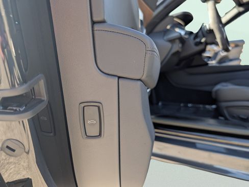 Used 2023 Audi e-tron GT Premium Plus image 40