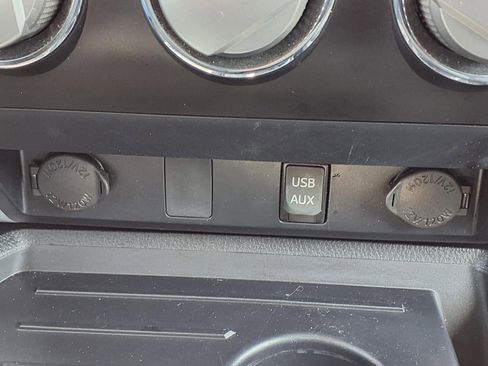 Certified 2019 Toyota Tundra SR5 w/ SR5 Upgrade Package image 23