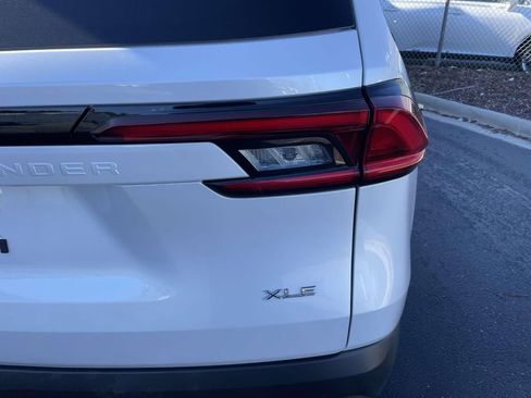 Used 2025 Toyota Grand Highlander FWD image 18