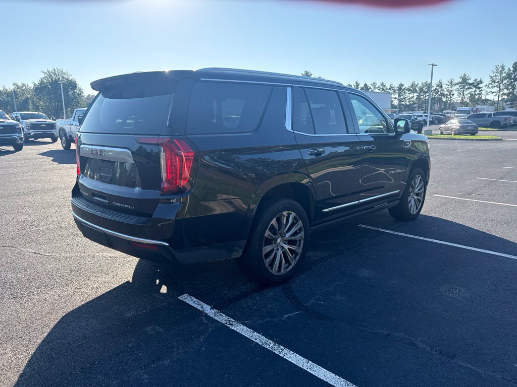 Used 2022 GMC Yukon Denali AWD/4WD image 6