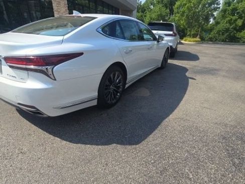 Used 2018 Lexus LS 500 AWD w/ Interior Upgrade Package image 3