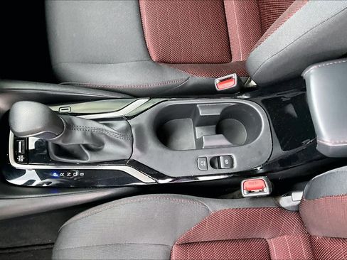 Used 2023 Toyota Corolla SE image 26