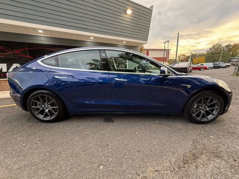 Used 2019 Tesla Model 3 Standard Range Plus image 7