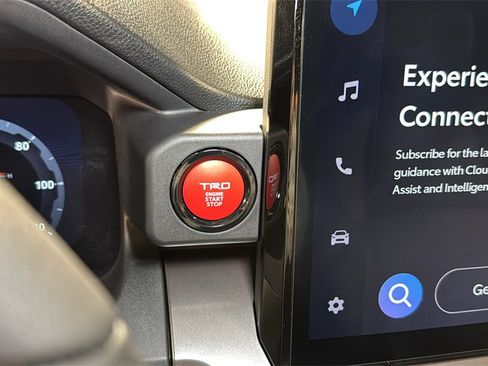 Used 2025 Toyota Tacoma TRD Sport image 31