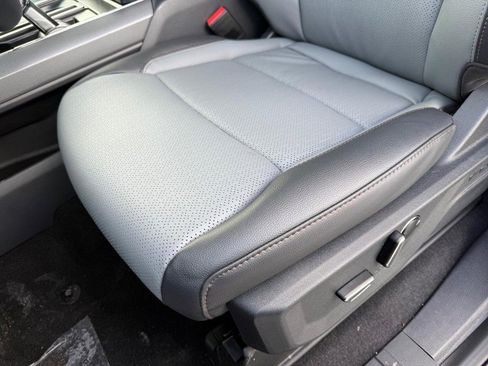 New 2025 Ford F150 Lightning Lariat image 27