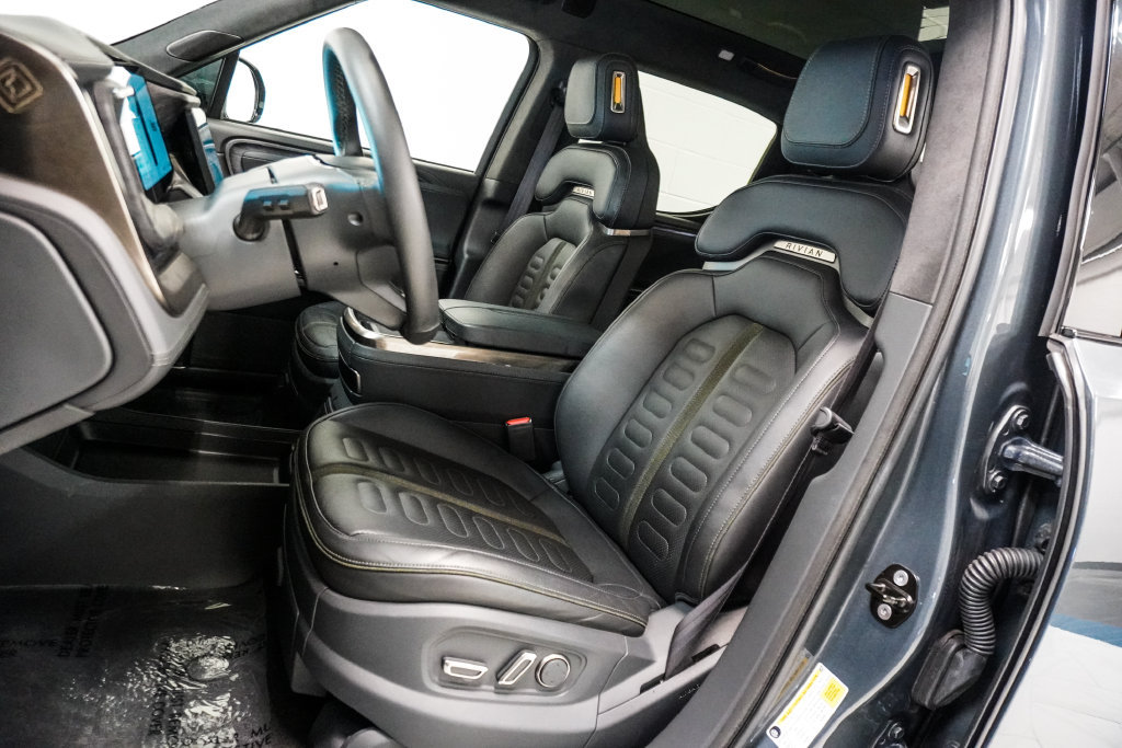 Used 2022 Rivian R1T Launch Edition AWD/4WD image 6