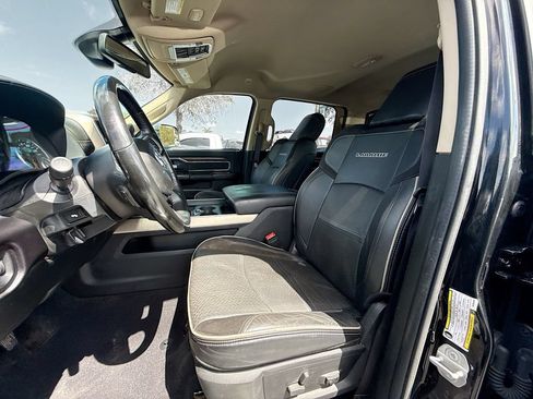 Used 2021 RAM 3500 Laramie AWD/4WD image 23