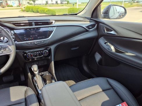 Used 2023 Buick Encore GX Essence w/ Experience Buick Package image 11