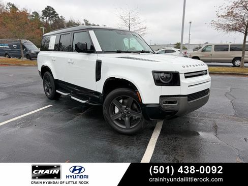 Used 2023 Land Rover Defender 130 X-Dynamic SE AWD/4WD image 1