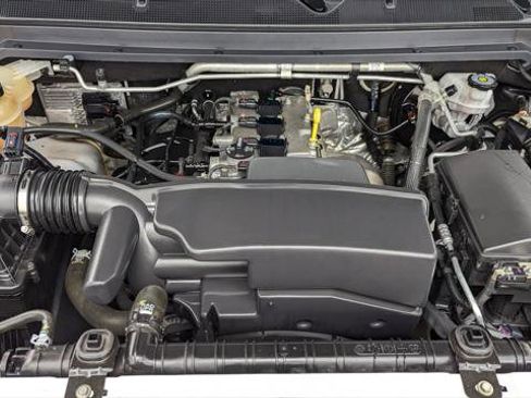 Used 2021 Chevrolet Colorado LT w/ Fleet Safety Package image 24