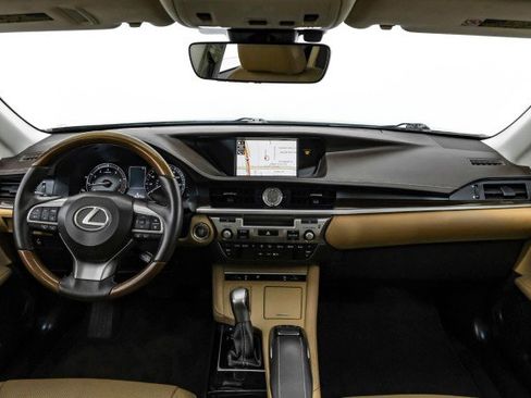 Used 2017 Lexus ES 350 image 12