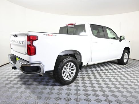 Used 2022 Chevrolet Silverado 1500 LT image 7
