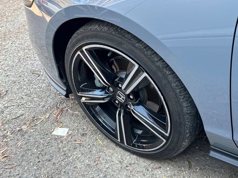 Used 2023 Honda Accord Sport image 8