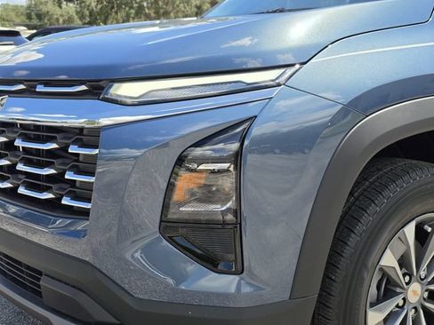 New 2027 Chevrolet Equinox LT FWD image 9