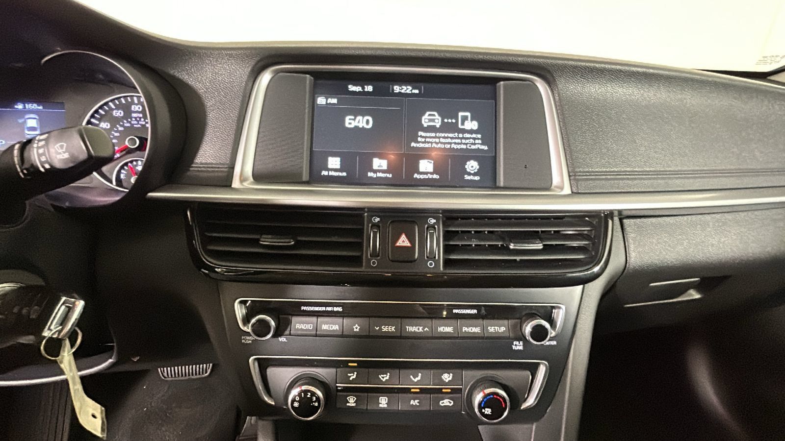 Used 2020 Kia Optima LX FWD image 27