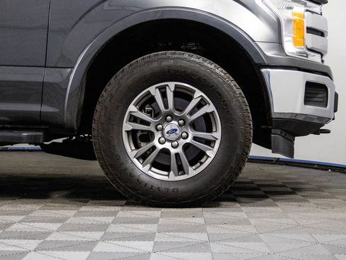 Used 2019 Ford F150 Lariat image 43