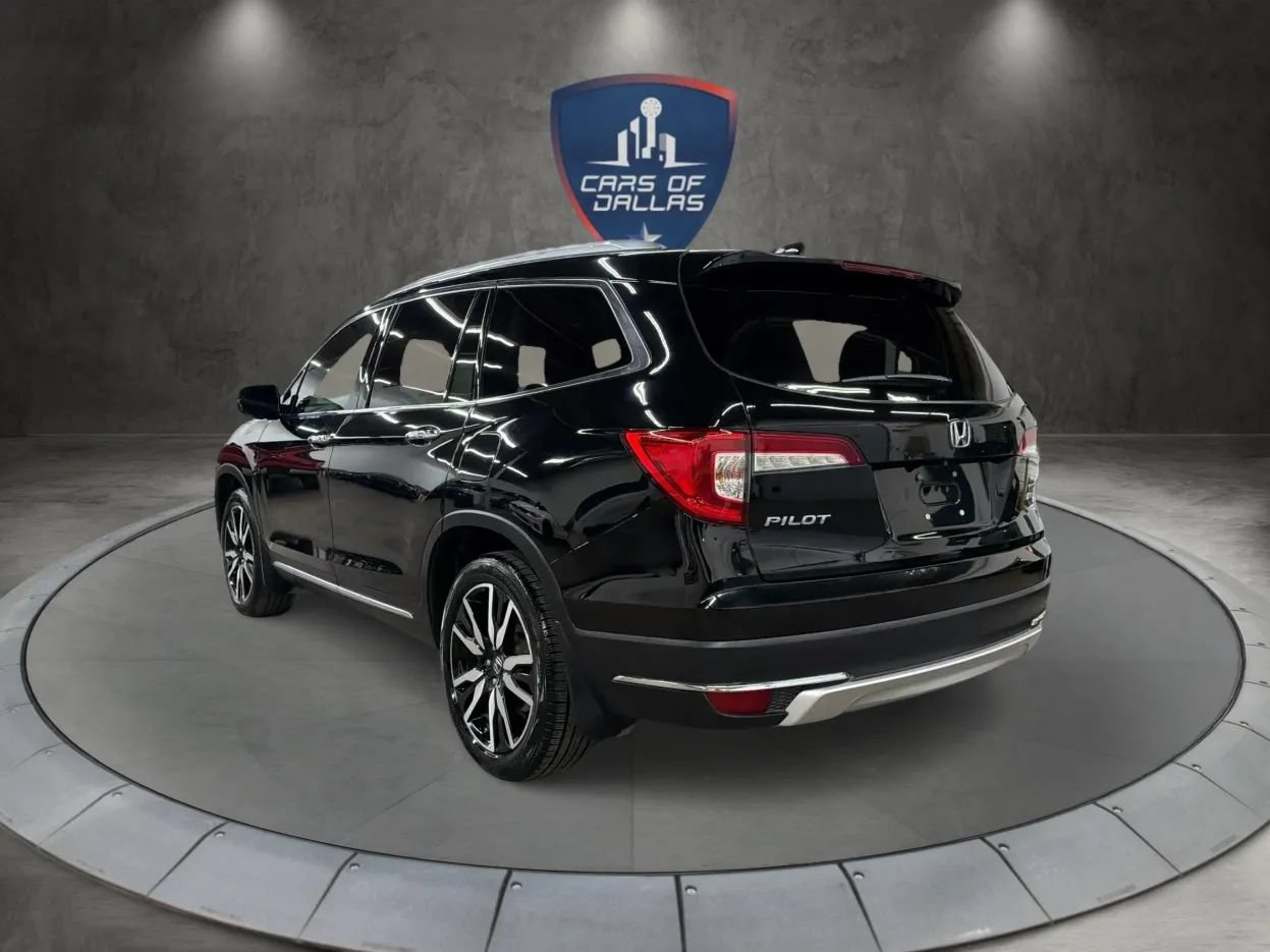 Used 2019 Honda Pilot Touring image 3